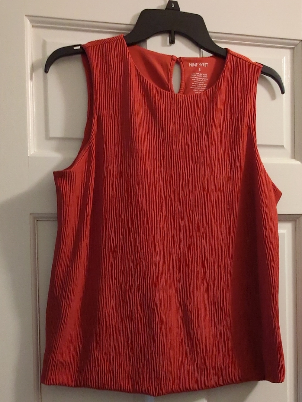 Nine West Orange-Red Sleeveless Textured Blouse